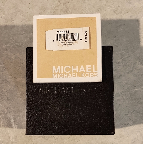 MICHAEL KORS PARKER MK5633 ROSE GOLD WATCH MOTHER OF PEARL FACE NEEDS NEW BAND - Picture 9 of 16